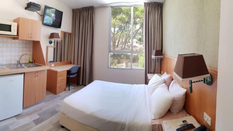 Marom Hotel 3*