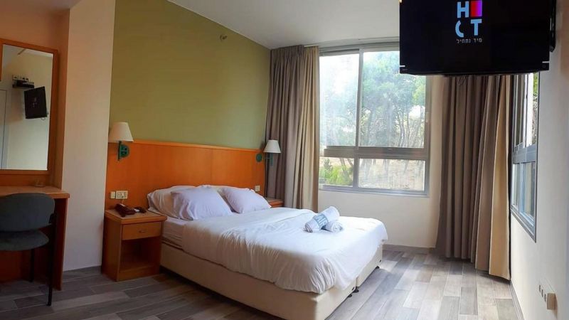 Marom Hotel 3*