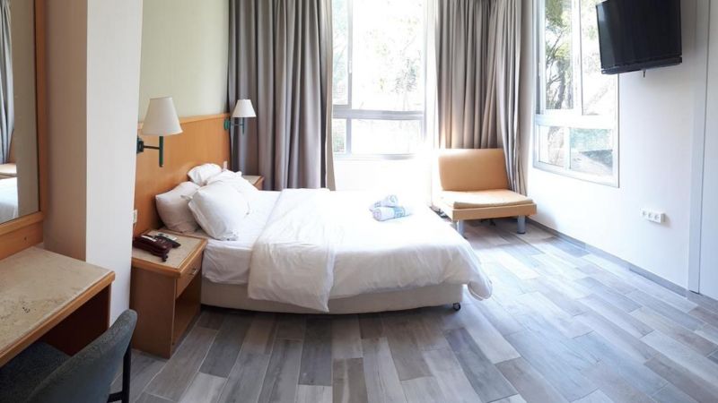 Marom Hotel 3*