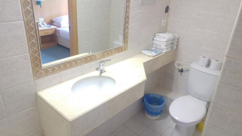 Marom Hotel 3*