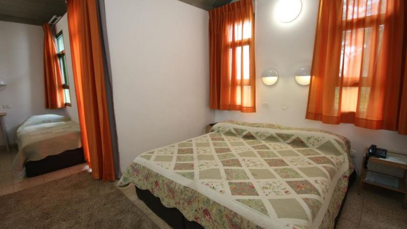 Neve Shalom Hotel 3*
