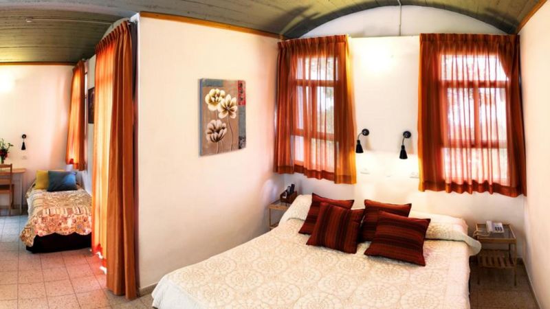 Neve Shalom Hotel 3*