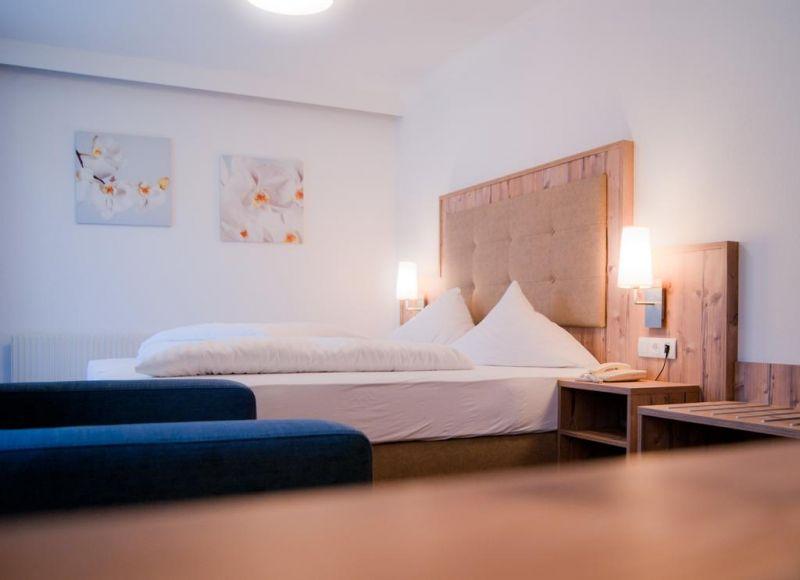 Alphof Hotel 3*
