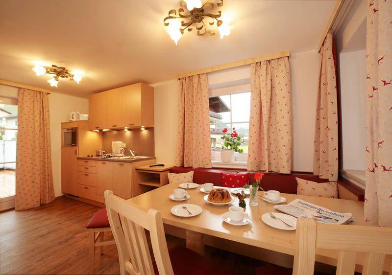 Aparthotel Waidmannsheil 4*