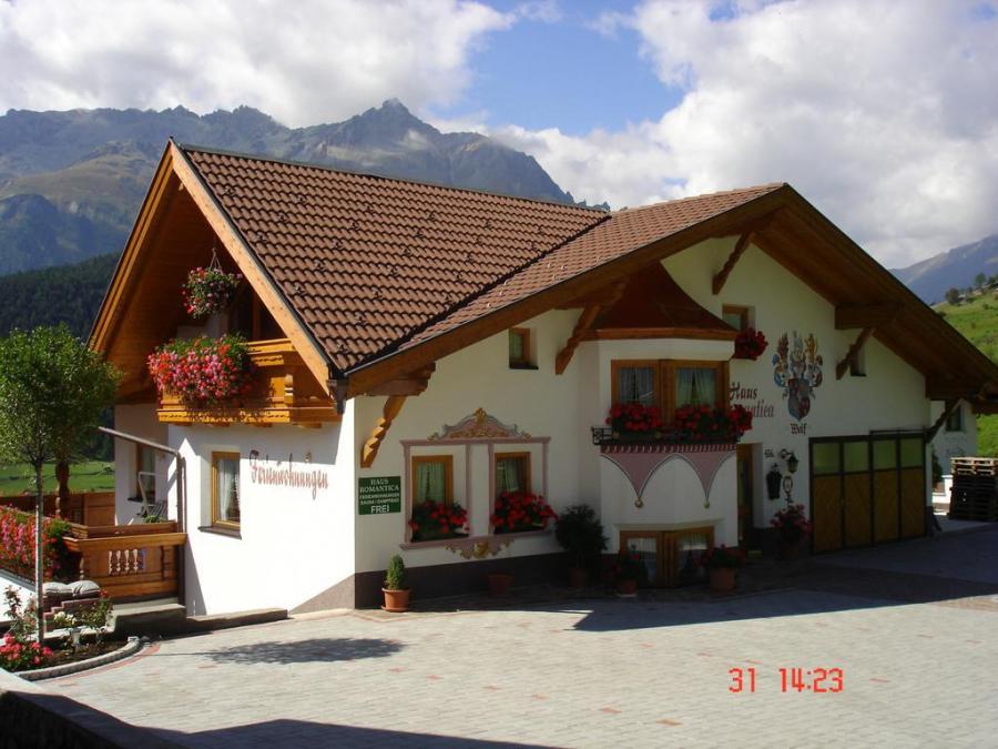 Apartments Romantika 2*
