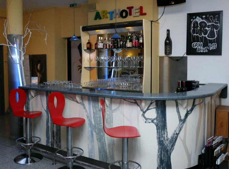 Art Hotel 3*