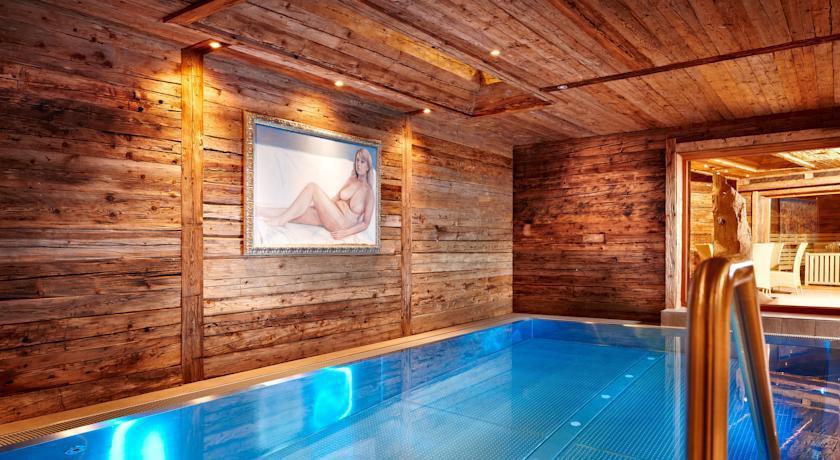 Art Und Ski-in Hotel Hinterhag 4*
