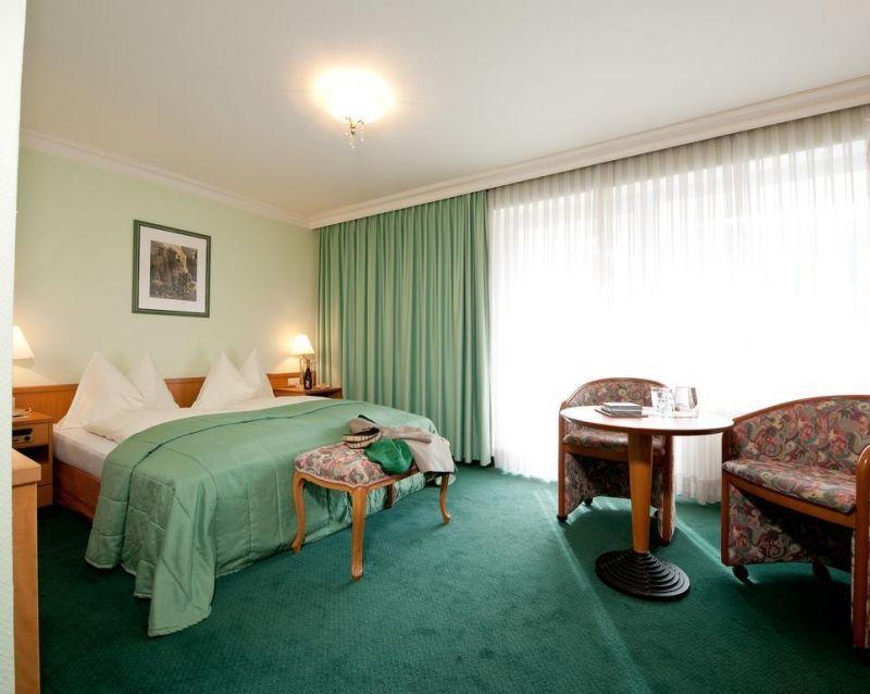 Astoria 4*