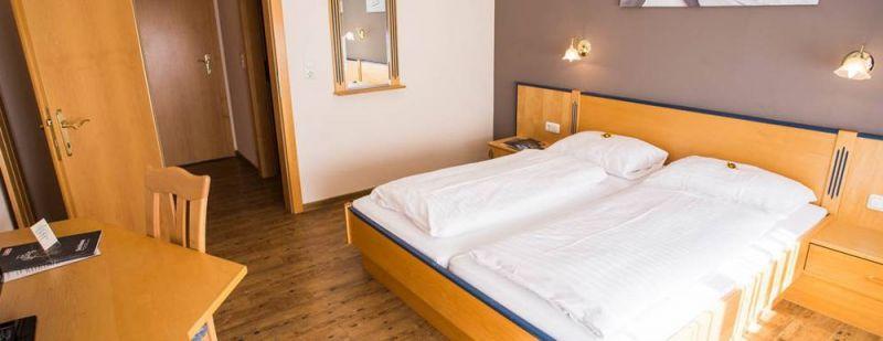 Baerenbachhof 3*