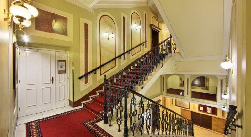 Bellevue 4*