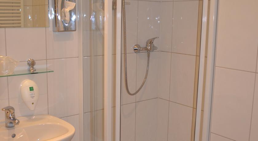 Belmondo 4*