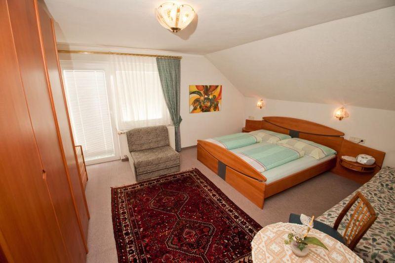 Binder Apartements 1*