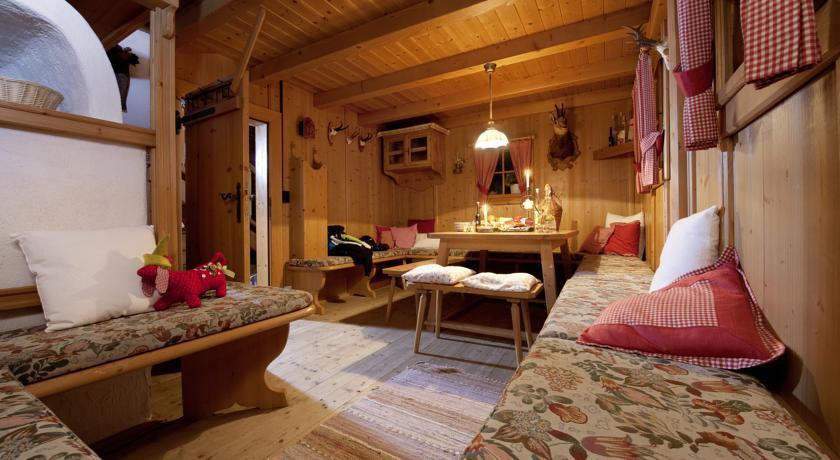 Bruggerhof Pension 3*