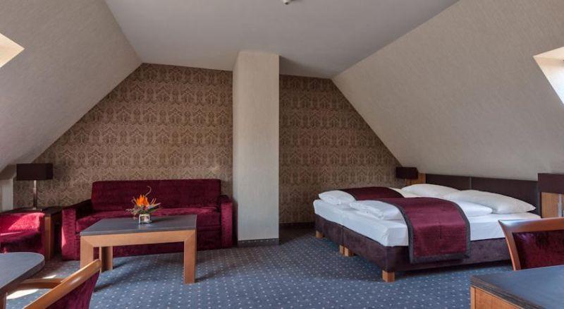 Club Hotel Cortina 4*