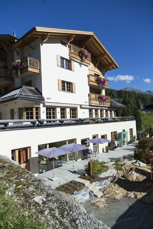 Der Waldhof Hotel St.anton 4*