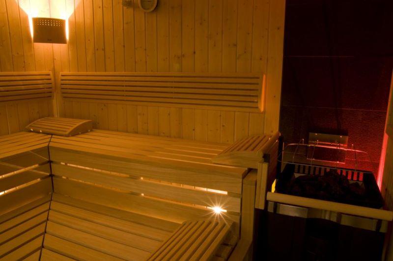 Der Waldhof Hotel St.anton 4*