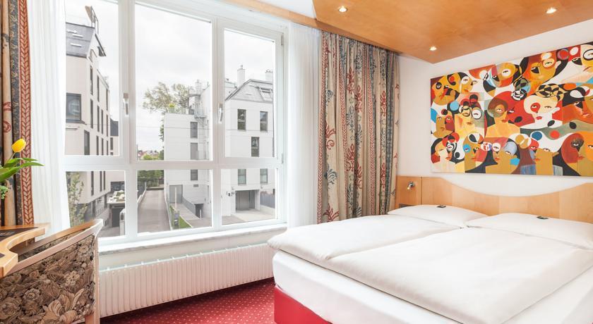 Derag Hotel Kaiser Franz Joseph 4*