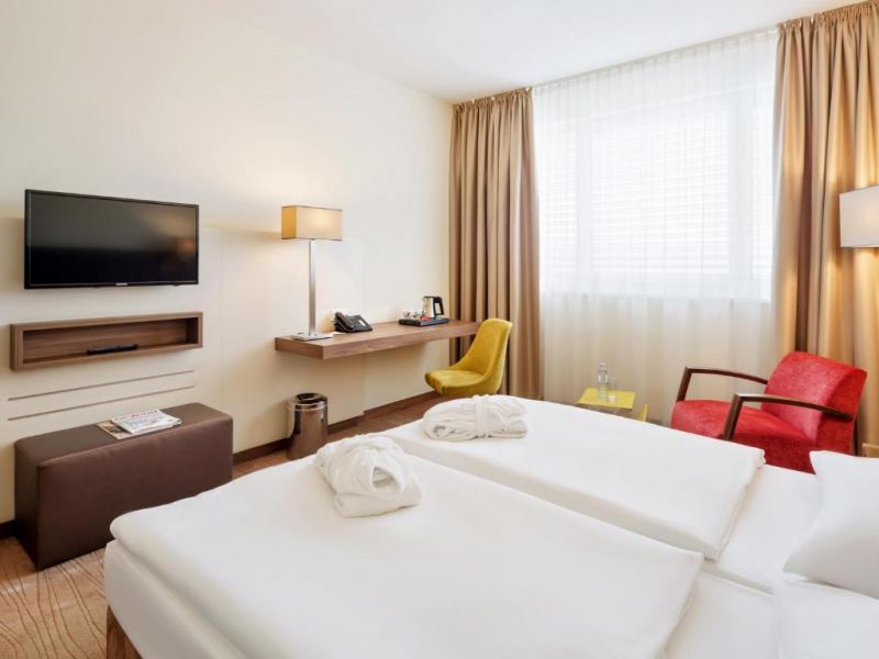 Austria Trend Hotel Doppio 4*