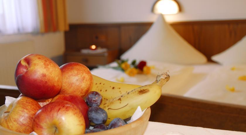 Eckartauerhof Hotel Pension