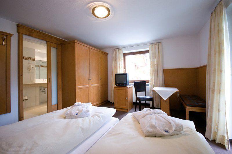 Felsenhof 3*