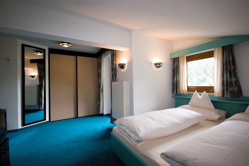 Felsenhof 3*
