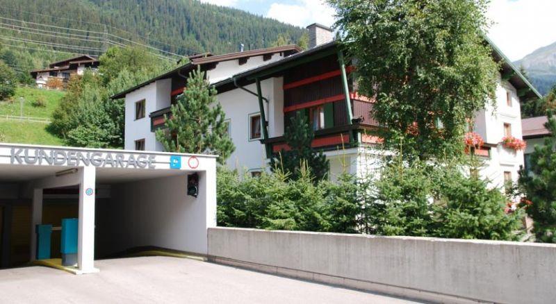 Gamberg 3*