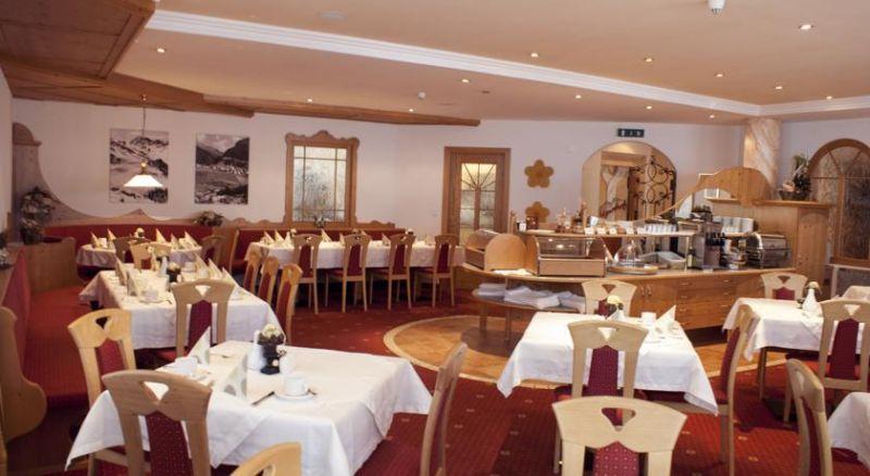 Garni Alpenhof 3*