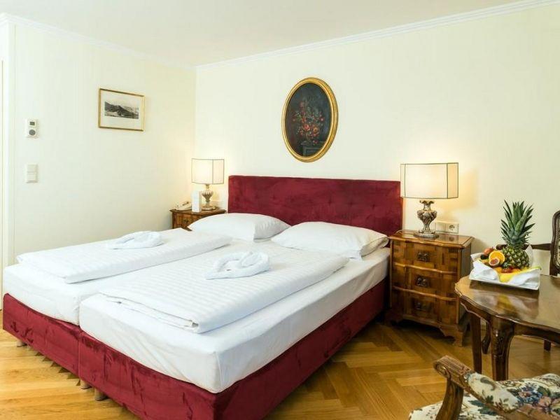 Graben 4*