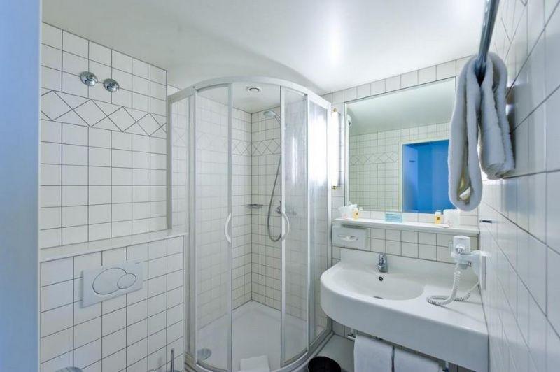 Graben 4*
