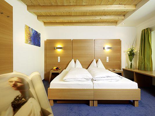 Gradiva Apt 3*