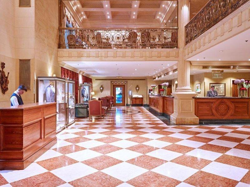 Grand Hotel Wien 5*