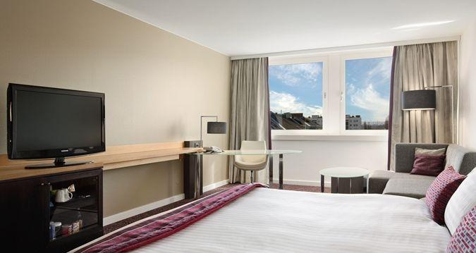 Hilton Vienna Danube Waterfront Hotel 4*