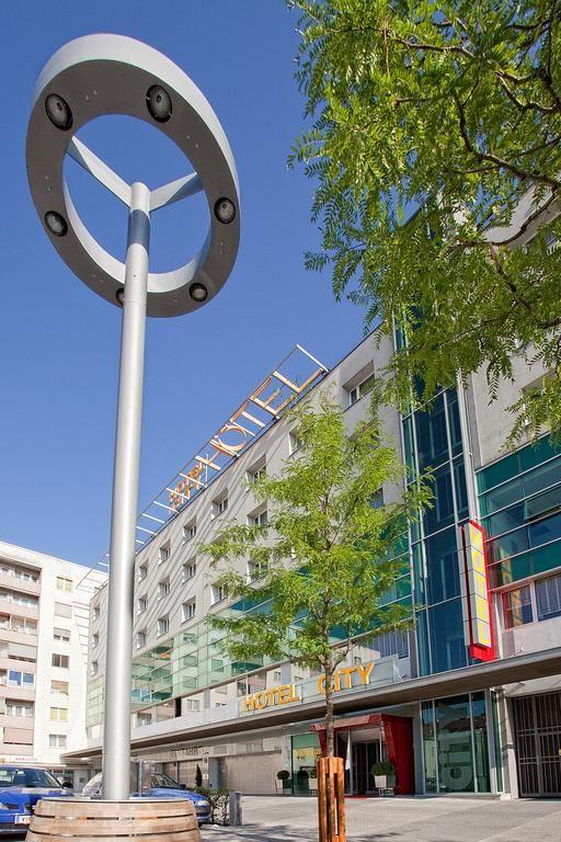 City Hotel Villach 4*