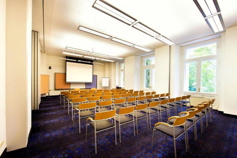 Hotel & Palais Strudlhof 4*