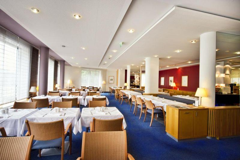 Hotel & Palais Strudlhof 4*