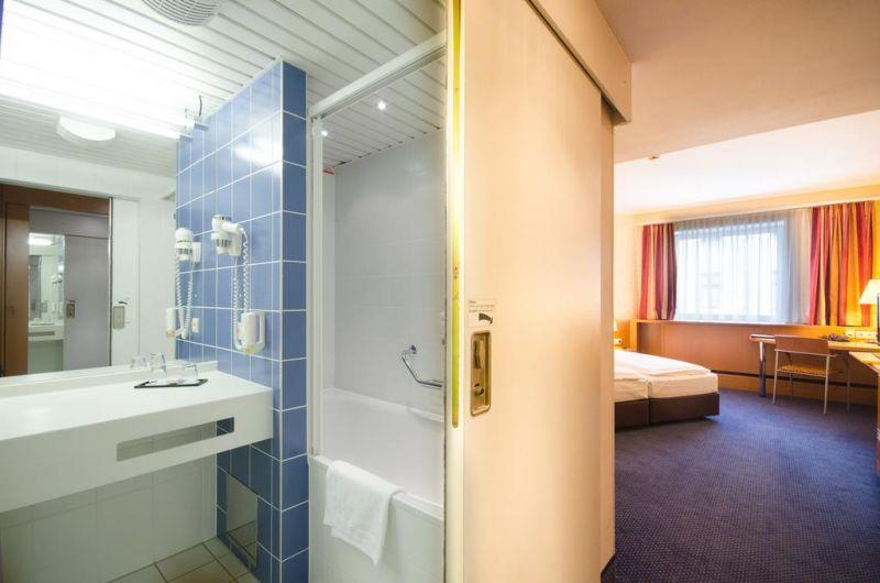 Hotel & Palais Strudlhof 4*