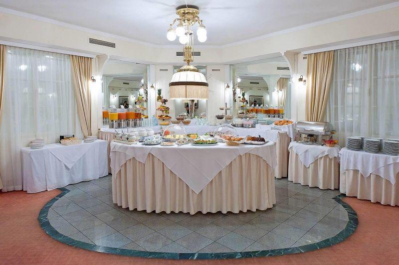 Johann Strauss 4*