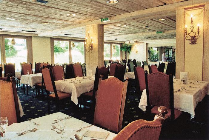 Kronenhotel 4*