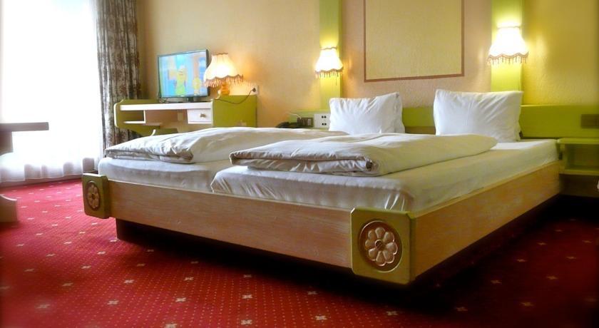 Kronenhotel 4*