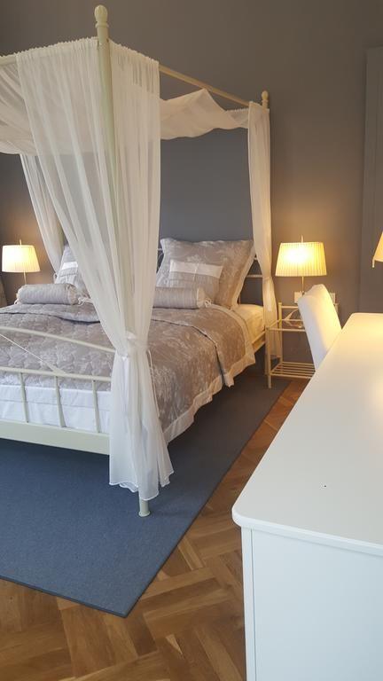 Kugel Hotel 3*