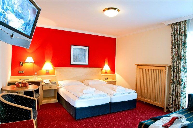Kur Und Sporthotel Alpina 4*
