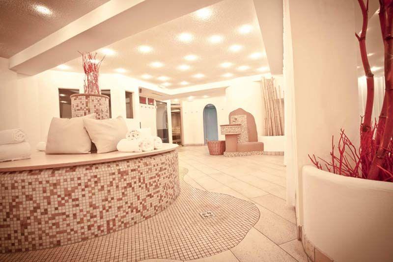 Q! Hotel Maria Theresia 4*