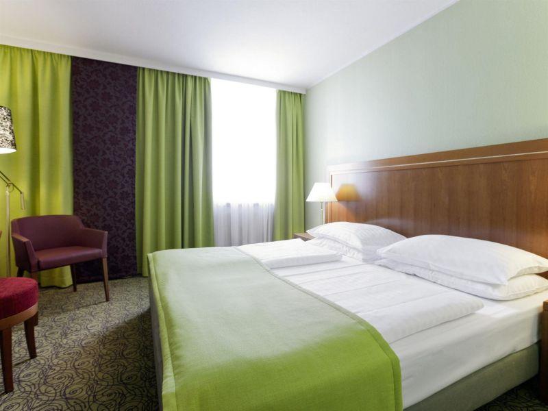 Mercure Wien Westbahnhof 4*