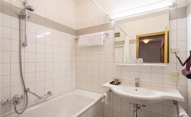Neue Post Apt 3*
