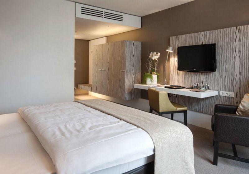 Radisson Blu Park Royal Palace (Ex. Austria Trend Park Royal Palace) 4*