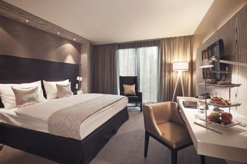 Radisson Blu Park Royal Palace (Ex. Austria Trend Park Royal Palace) 4*