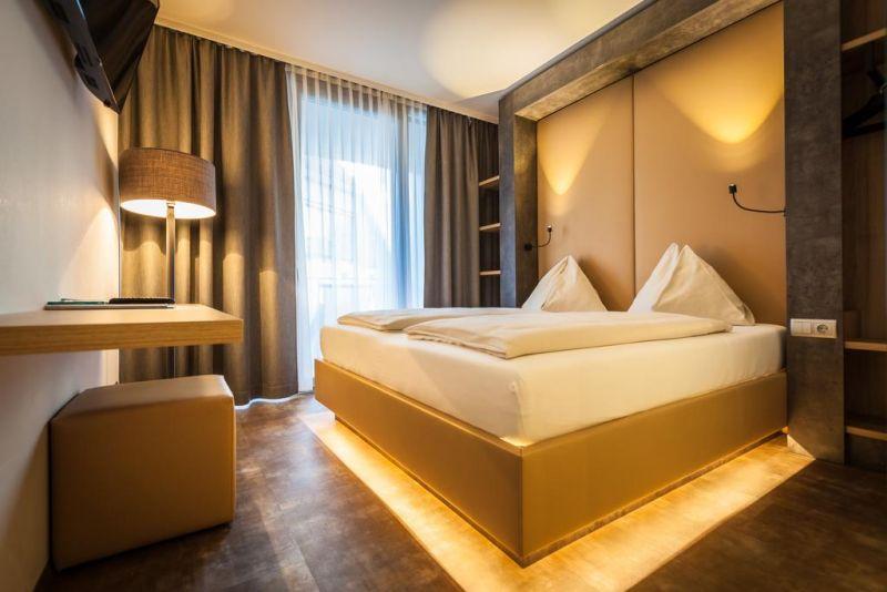 Rocket Rooms Velden 3*