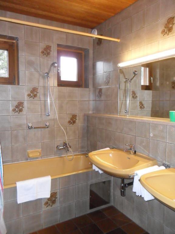 Roemerhof Apts 3*