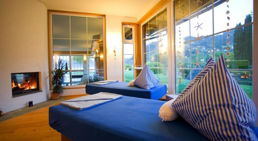 Romantikhotel Seefischer Am See 4*