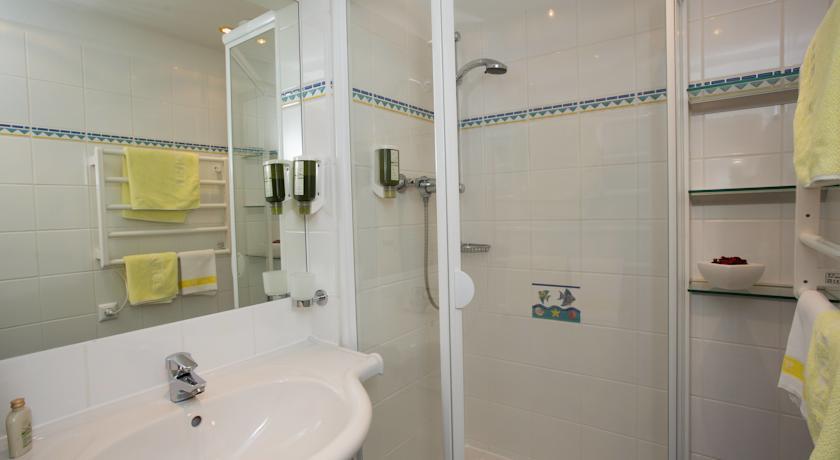 Romantikhotel Seefischer Am See 4*